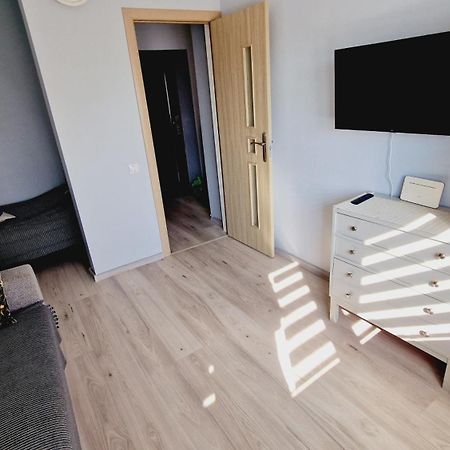 Sp Apartment Klaipedas Street Close To Beach Liepāja Buitenkant foto